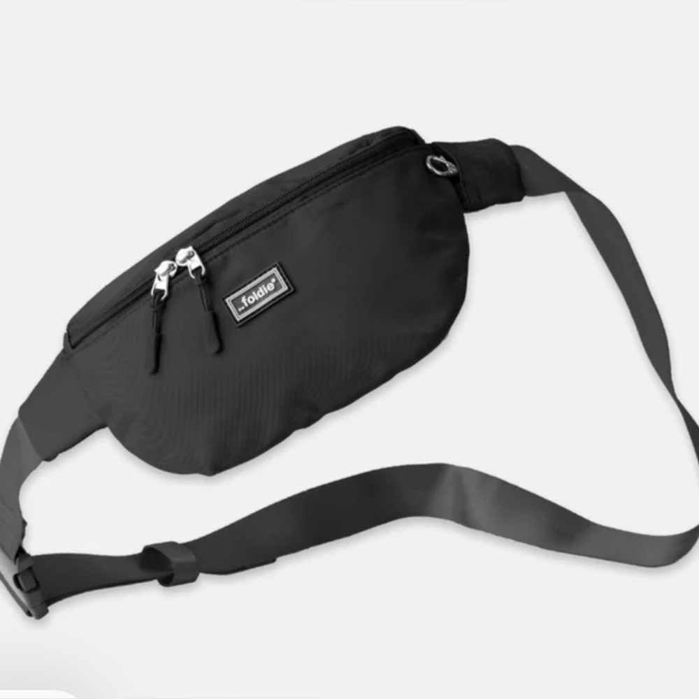 The Foldie Black Crossbody Bag – brand new